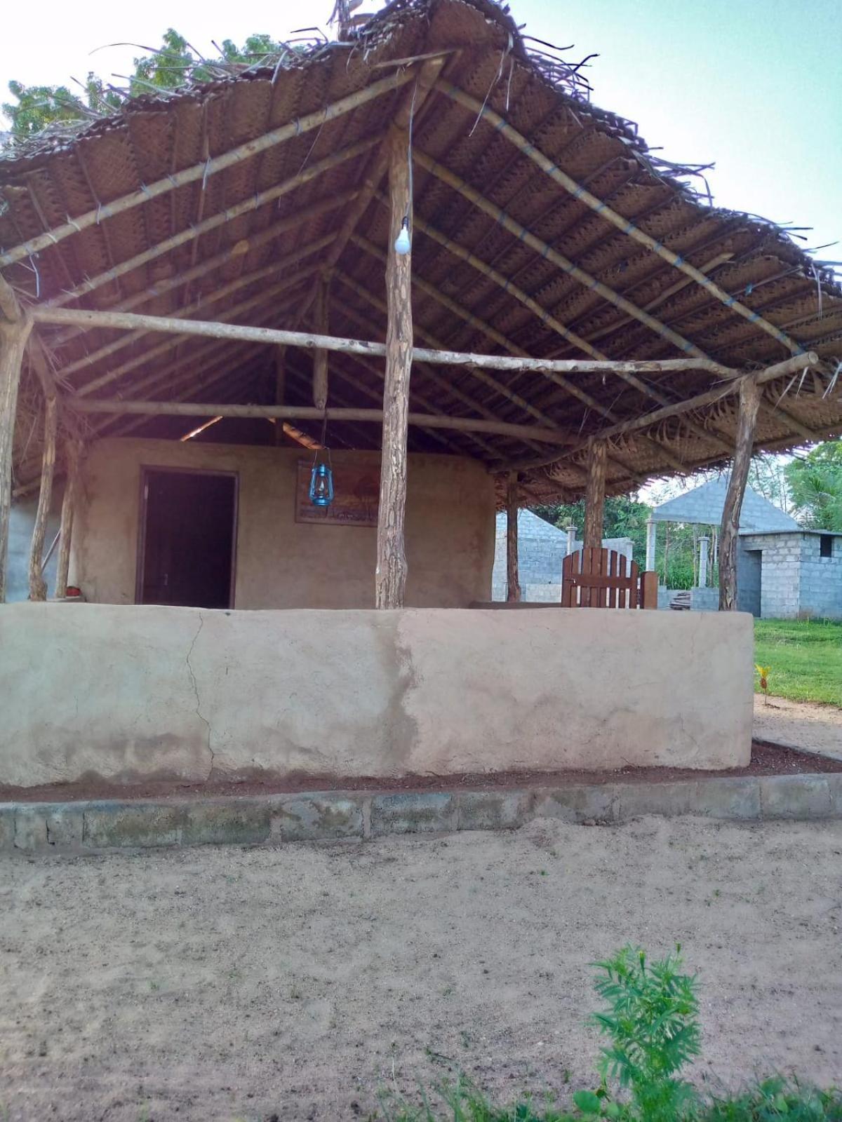 Ethili View & Safari Camp